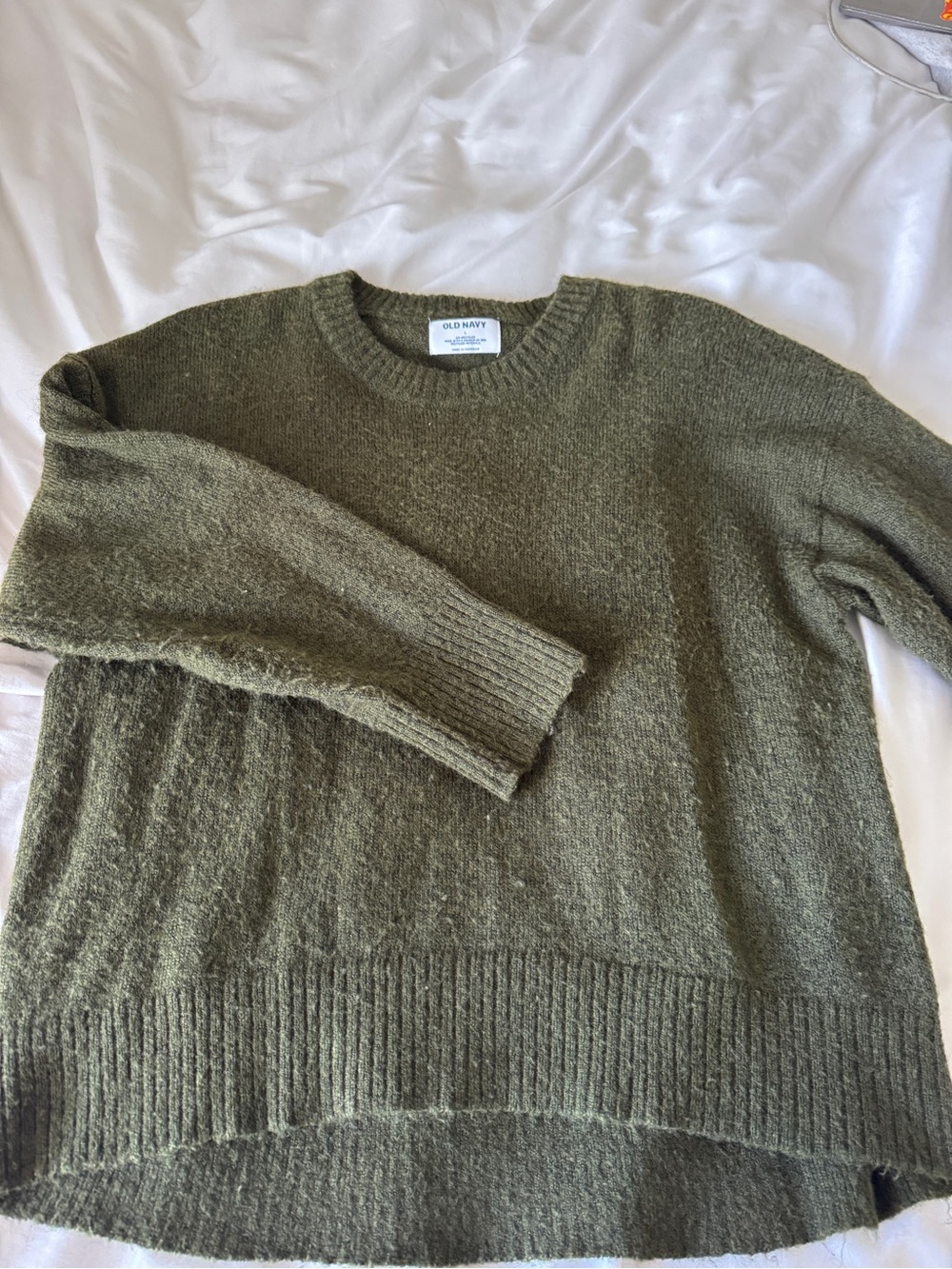 Old Navy Women’s Sweater